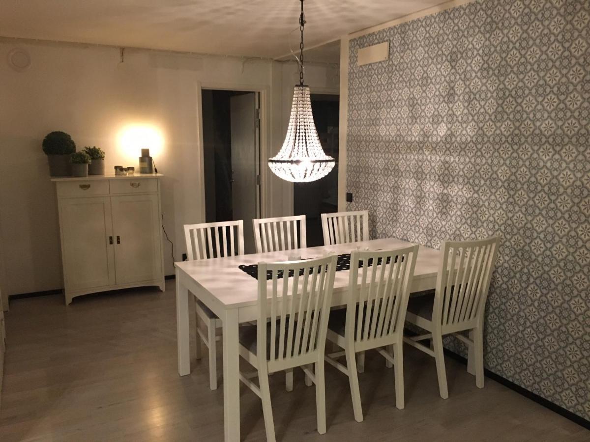 فيلا Braenntorps Gard Kolmården المظهر الخارجي الصورة
